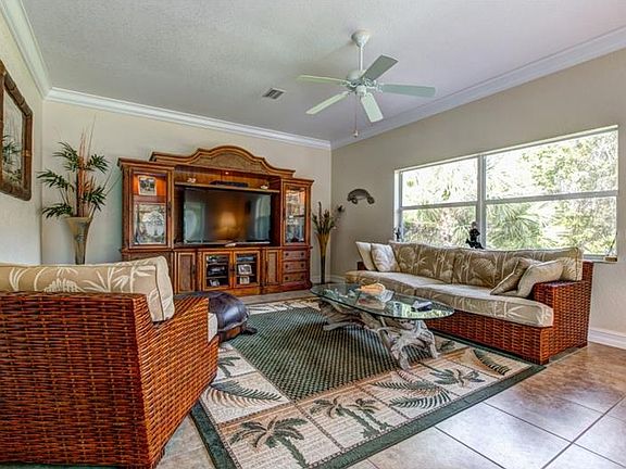 5th image of 229 Rotonda Blvd E