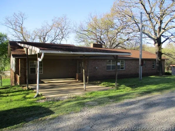 11769 W 838th Rd, Tahlequah, OK 74464
