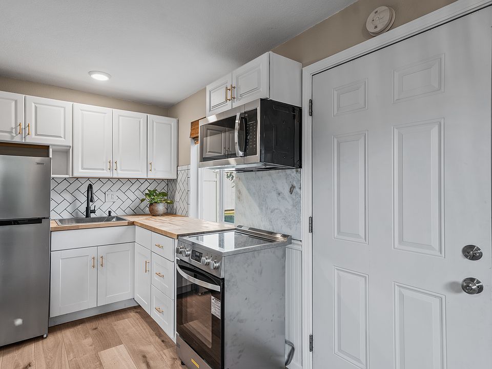 1st image of 1736 Kearney Ave #B