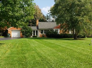 811 S Arlington Heights Rd, Arlington Heights, IL 60005