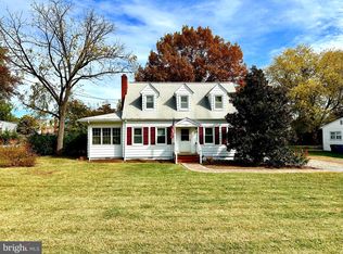 13411 Woodbridge St, Woodbridge, VA 22191