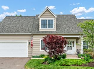 6 Charles Ct UNIT 6, Suffield, CT 06078