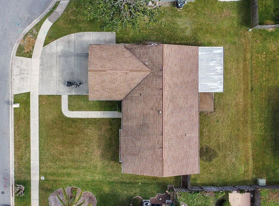 2nd image of 2322 Greenbush Ct