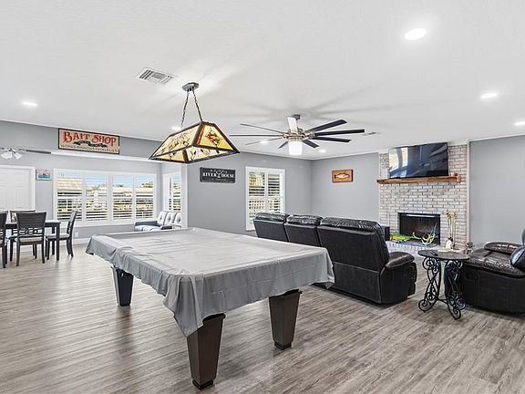 5th image of 1621 Spring Garden Dr