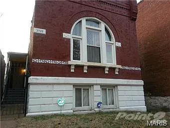 3733 S Compton Ave photo 1