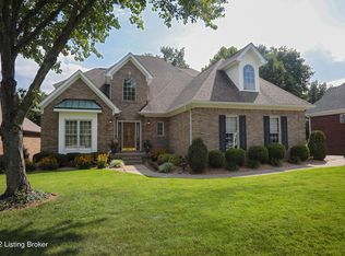 7104 Parklook Ct, Louisville, KY