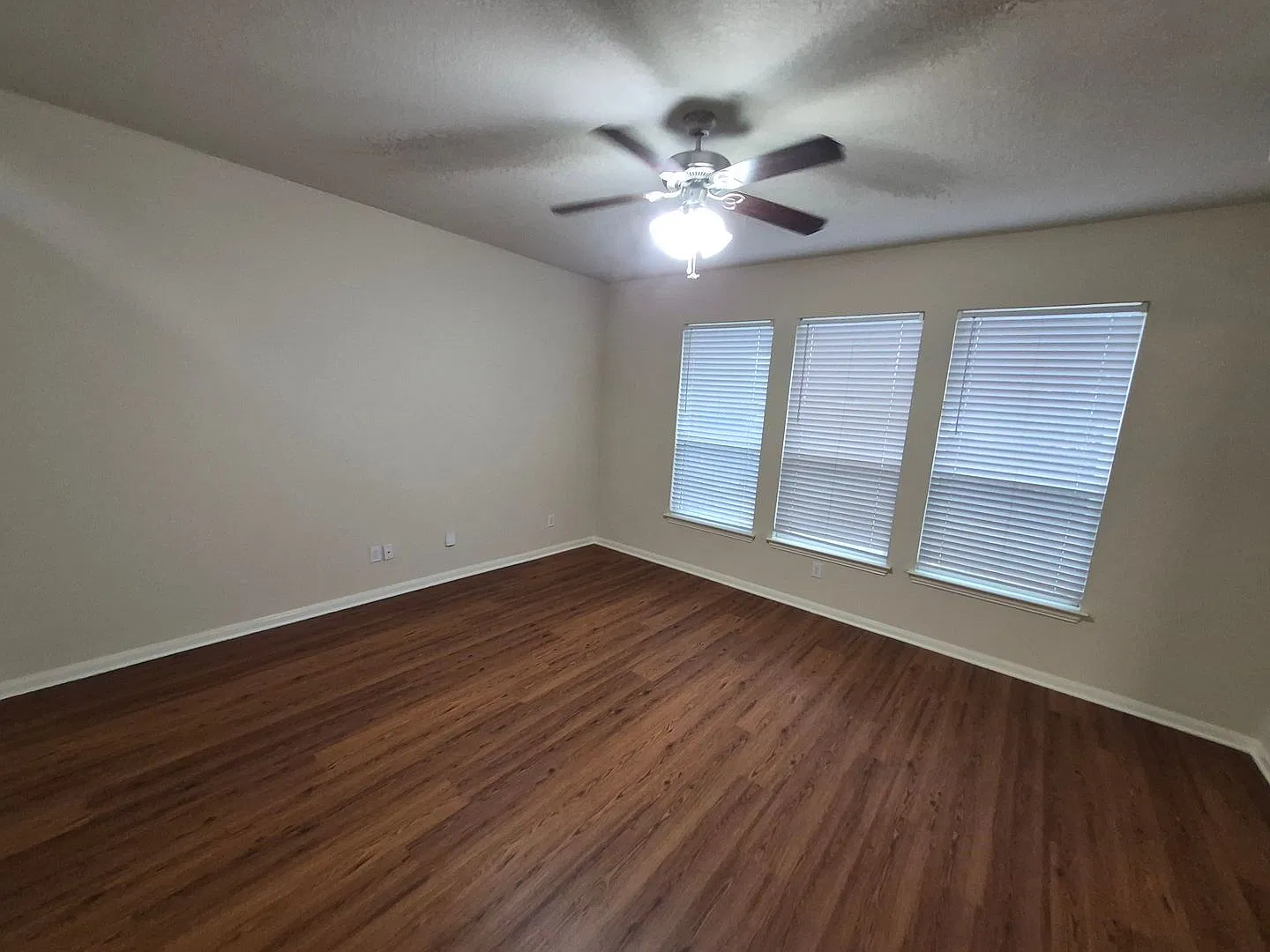 7207 Archers Grove, San Antonio, TX. 78244 — Photo 2