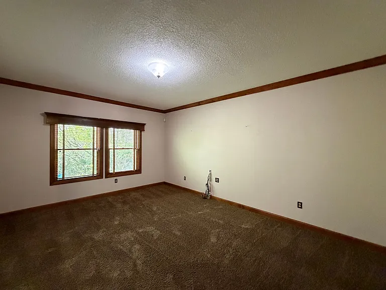 516 Sparrow Hawk Ct SE — Photo 33
