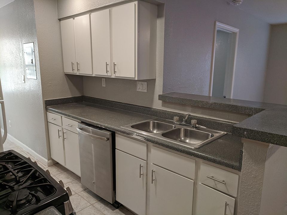 Stainless steel dishwasher