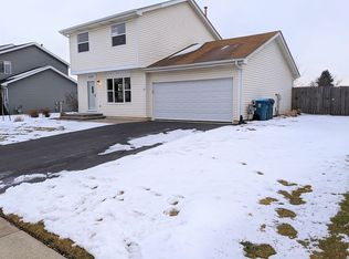 3145 Diane Dr, Aurora, IL 60504