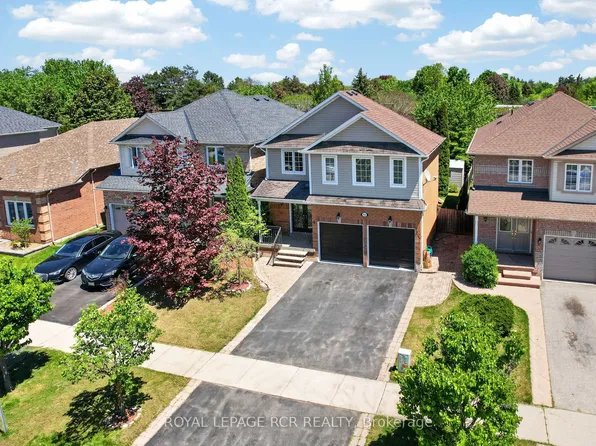 94 Atwood Ave, Halton Hills, ON L7G 6A1