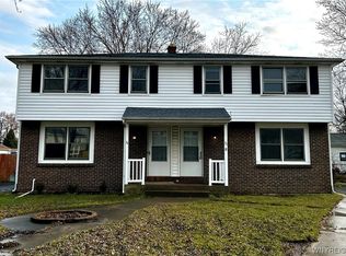 34 Broezel Ave, Lancaster, NY 14086