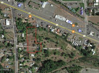 10067 S Naches Rd, Naches, WA 98937