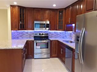 327 Burgundy Ave #G, Delray Beach, FL 33484
