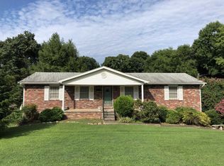 813 Hidden Valley Rd, Knoxville, TN 37923