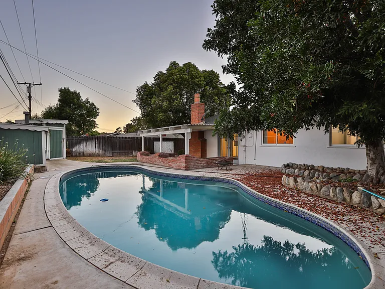 11236 Royal Palm Blvd — Photo 42