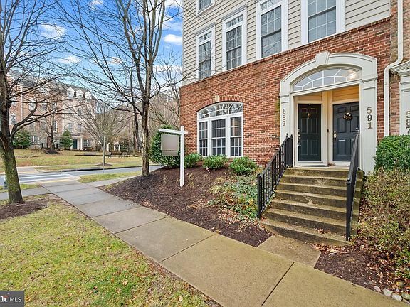 2nd image of 589 Odendhal Ave #589