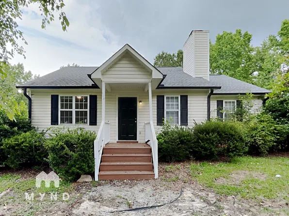 112 Mary Michael Ln, Benson, NC 27504