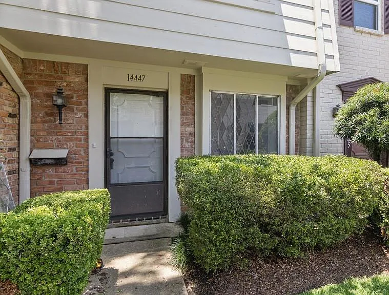 14447 Misty Meadow Ln — Photo 2