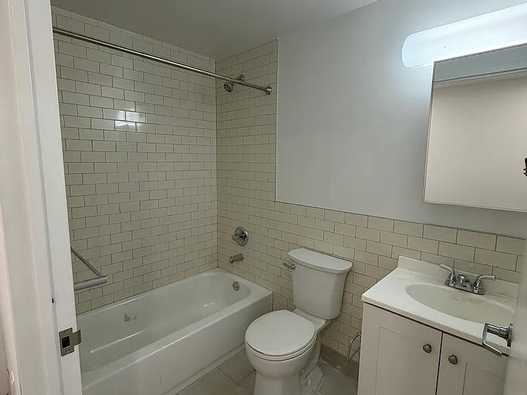 1349 Commonwealth Ave #1B — Photo 9