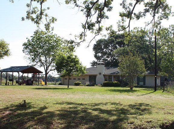 2nd image of 400 An County Road 458