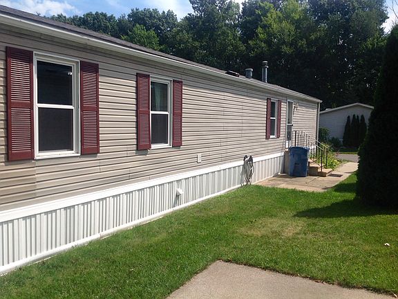 2nd image of 1416 Miss Ellie Dr