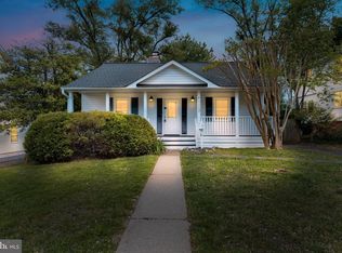 3115 Greenway Blvd, Falls Church, VA 22042