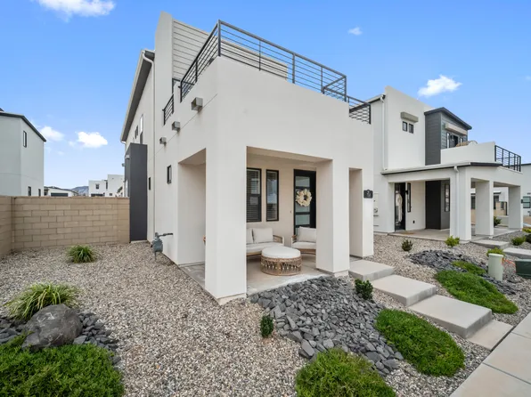 758 W Slate Ln, Saint George, UT 84790