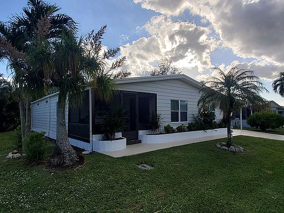 3rd image of 689 Sunny South Ave