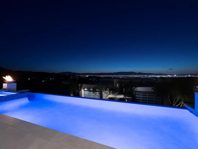 663 Palisade Rim Dr — Photo 40
