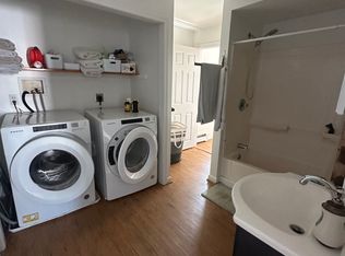 41 School St #2, Franklin, NH 03235