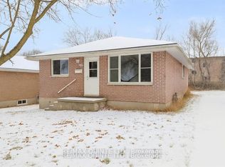 15 Union St, Belleville, ON K8P 2B5