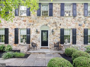 3392 N Sugan Rd, New Hope, PA 18938