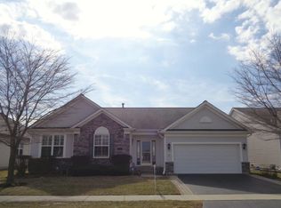 637 Tuscan View Dr, Elgin, IL 60124