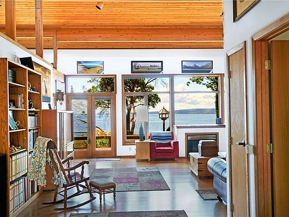 4th image of 12396 NE Marine View Dr