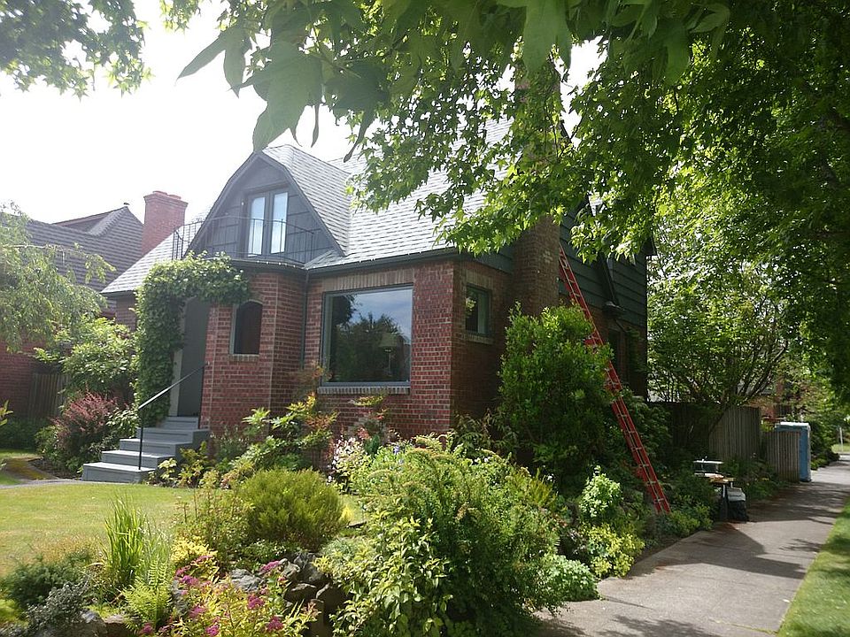 2nd image of 8059 23rd Ave NW