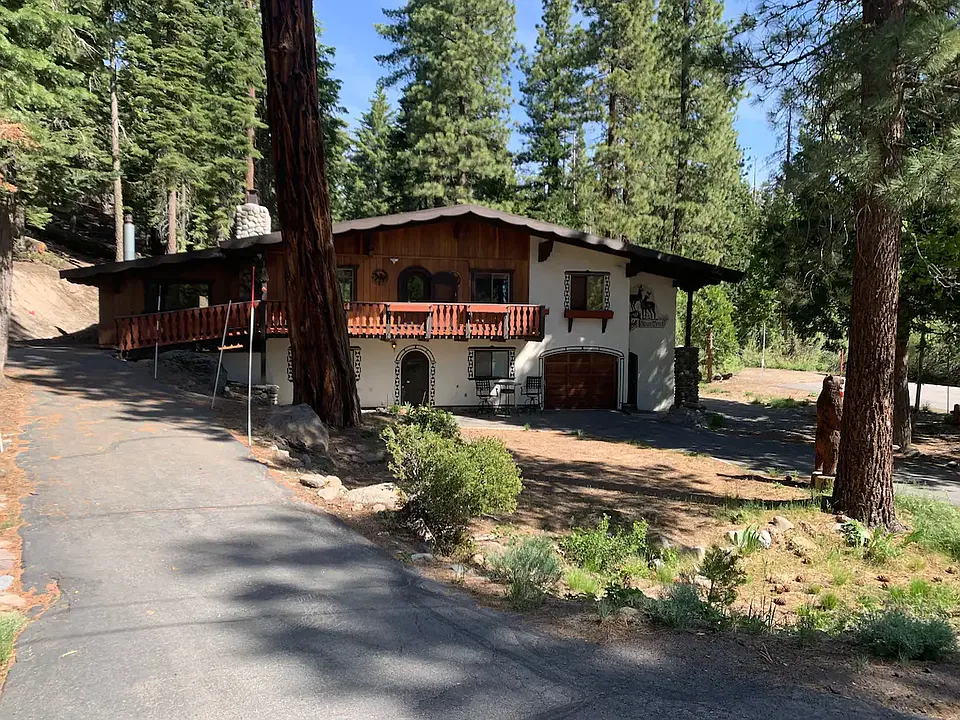 857 Beverly Dr