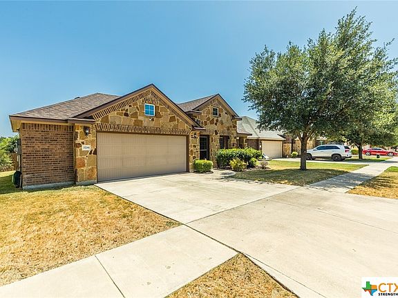 2nd image of 3706 Rusack Dr