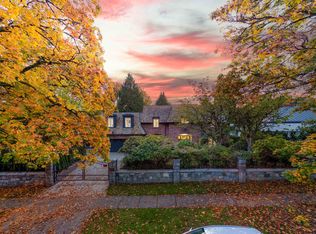 3707 Hudson St, Vancouver, BC V6H 3A6