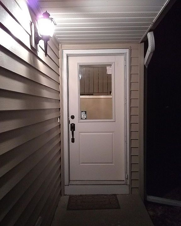 1st image of 472 Tiffany Dr