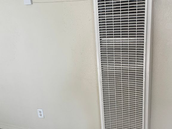 4th image of 1232 N Sierra Way APT 2