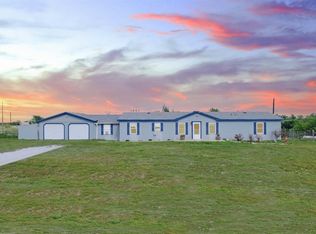 101 Bluff Heights Dr, Weatherford, TX 76085