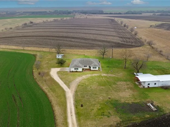 2300 County Road 302, Bartlett, TX 76511