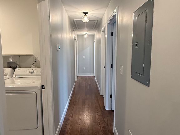 2nd image of 419 N 7th St #3