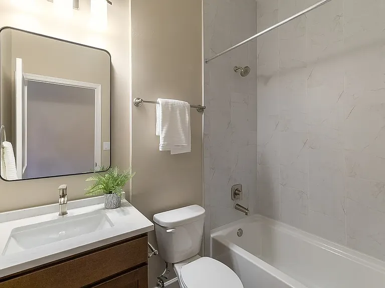 742 Avenida Veracruz — Photo 10