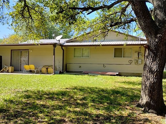 2nd image of 1739 Lullwood Ln