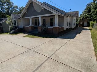 215 W D St, Newton, NC 28658