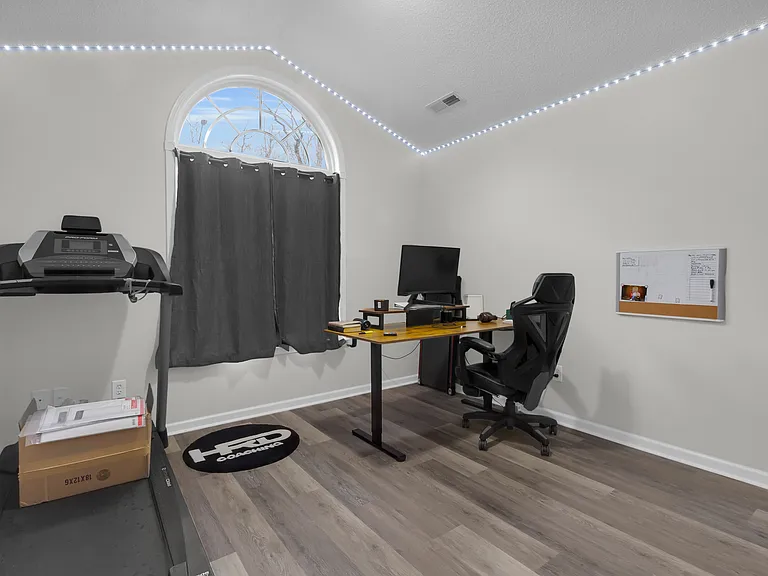 3825 Elizabeth Ave — Photo 5