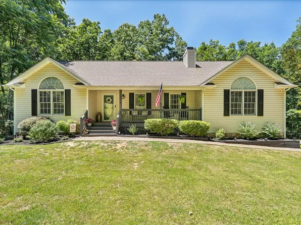 375 Silver Shadow Rd, Hardy, VA 24101