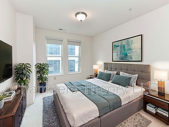 4th image of 2665 Prosperity Ave APT 240